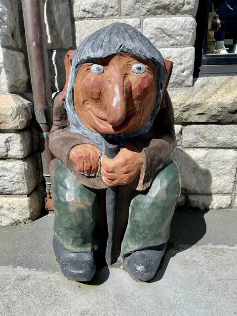 [Linked Image from i.postimg.cc]