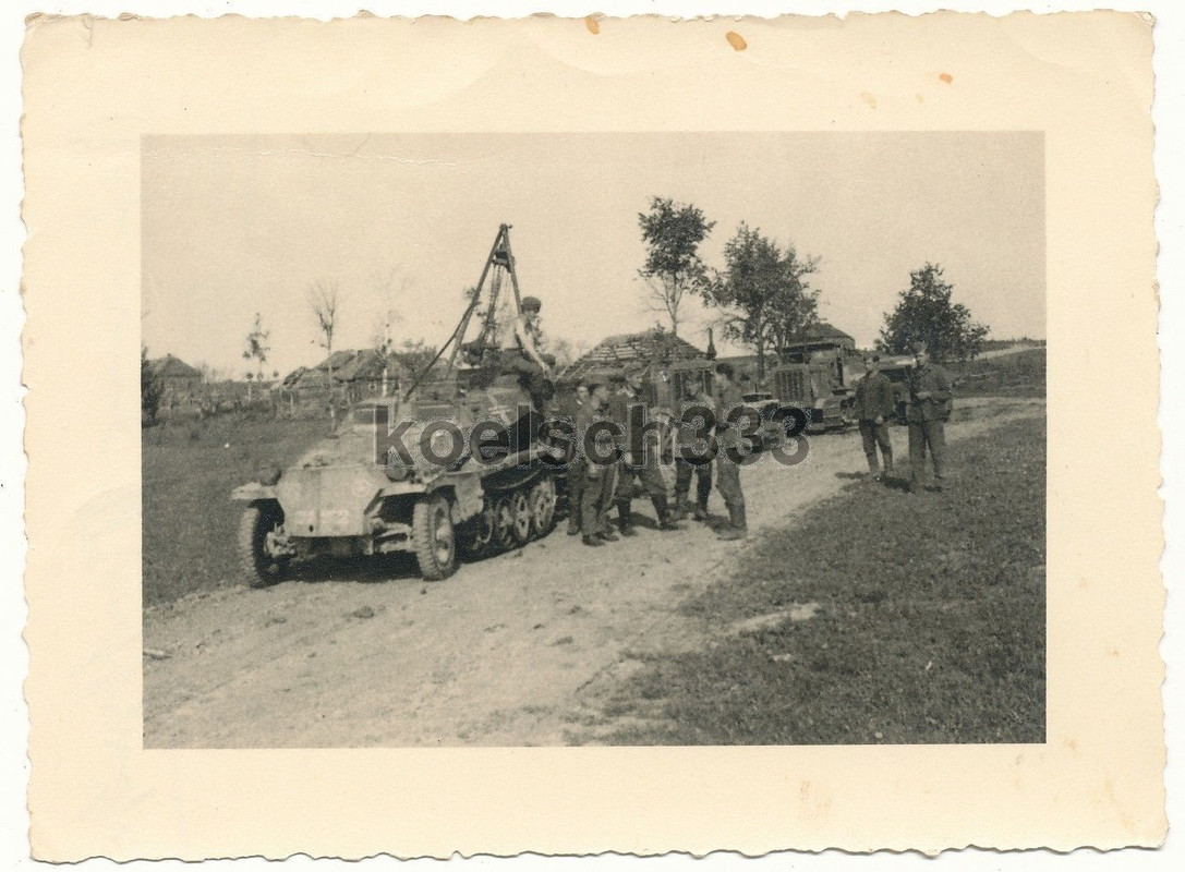 Foto Schützenpanzer mit Kran  Panzer Halbkette I