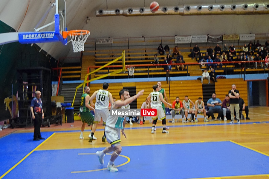 basket-kalamata-80-dionas-04-20260221