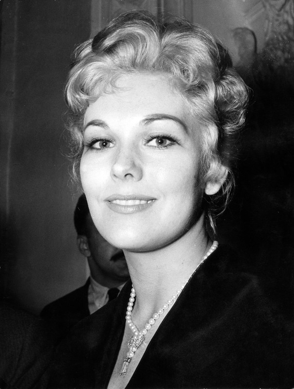 kim_novak_353