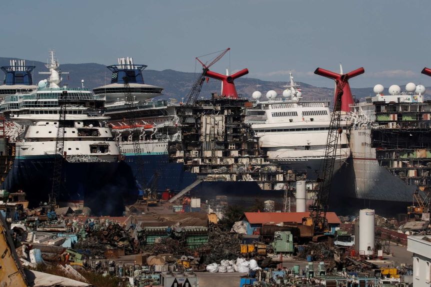 Cruise ships scrap metal 2