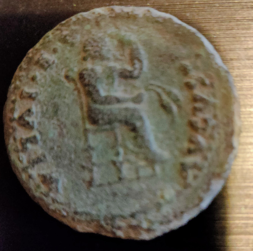 Dupondio de Emérita Augusta, época de Tiberio. AVGVSTA IVLIA C A E. Livia sedente a dcha. IMG-20220327-215213