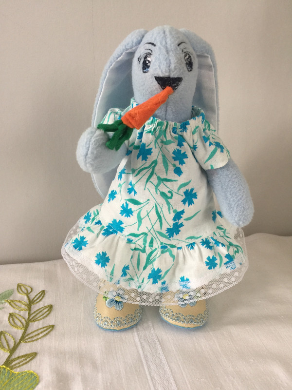 5B9F853D-3C32-4A70-9AAB-F77E3396852E