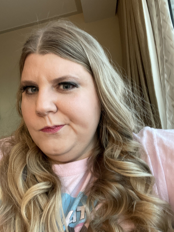 0C1BE36B-4B8B-4D50-BEDF-FD728B4F9D35