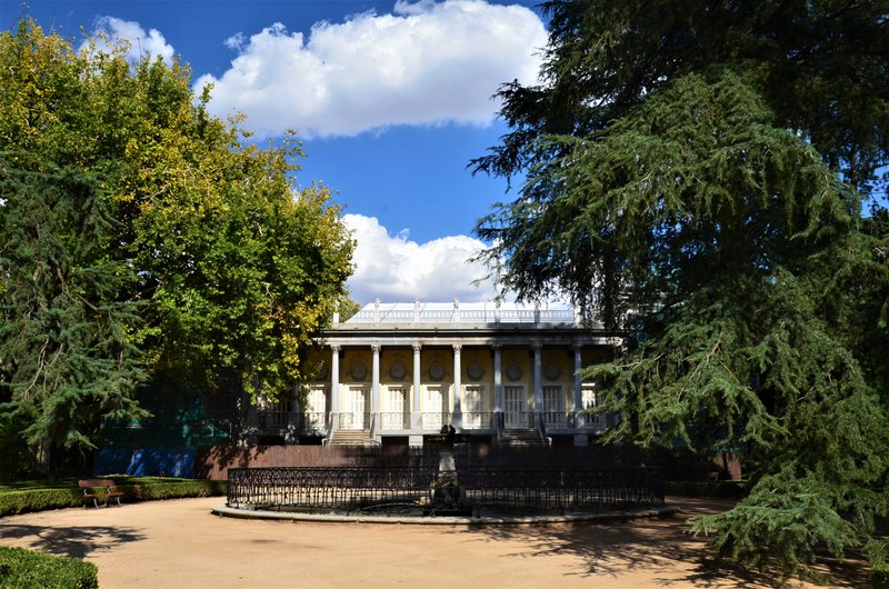 PARQUE EL CAPRICHO-2013-2022-MADRID - Paseando por España-1991/2016 (141)