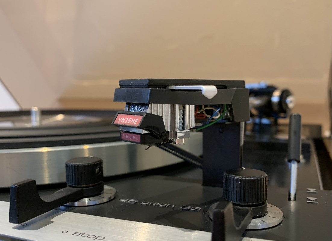 ED1BB009-0590-422F-9140-3BB0DA842AA0