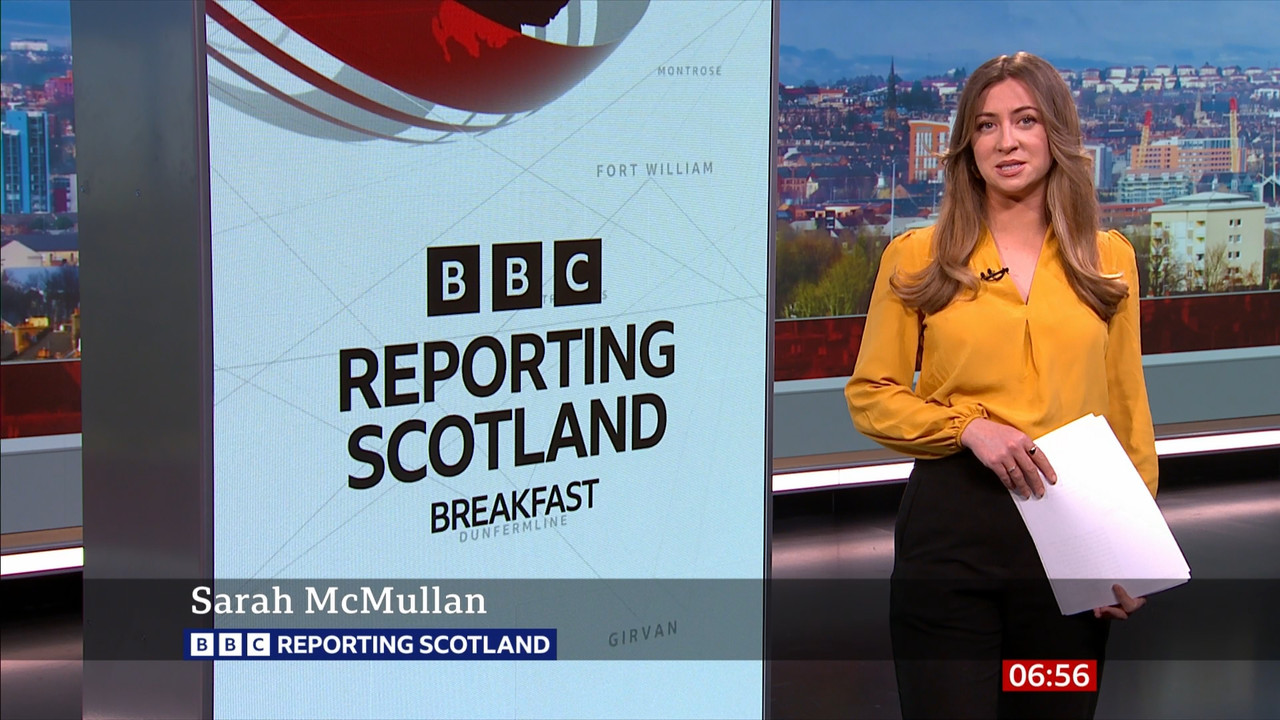 04.02 - 06.50.00 - Breakfast. The BBC's Breakfast programme features ....ts_snapshot_06.31.443