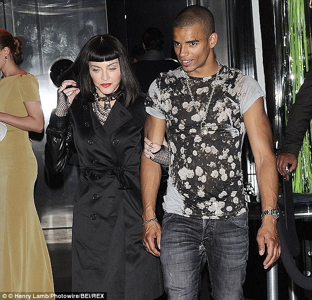 Madonna met vriend Ahlamalik Williams 