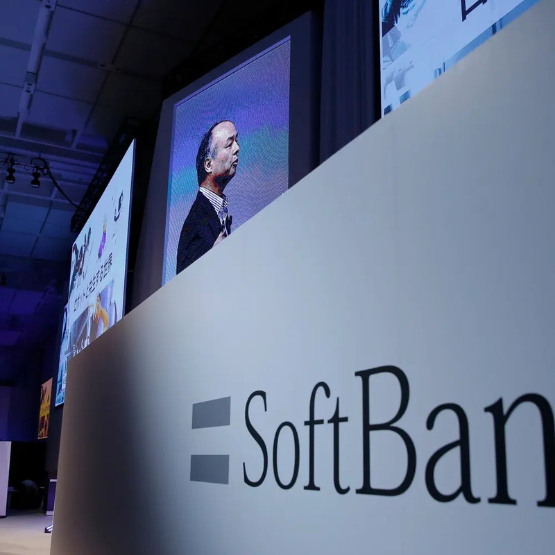 مجموعة «SoftBank» تدرس تسريح 30% من الموظفين في 150 وظيفة