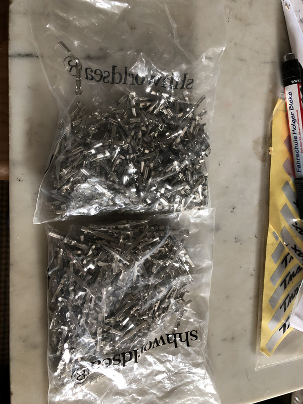 0520EE68-7F48-403B-A6BD-062CFED9E48C