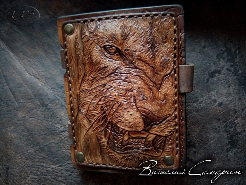 кошелек лев1