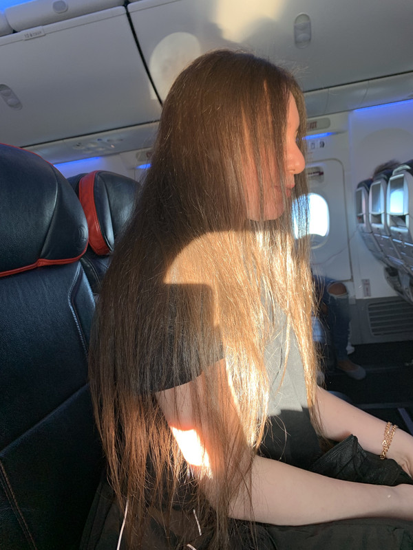 EA9EE819-D1E7-4E63-A8E6-F3AD1E7DCC4E