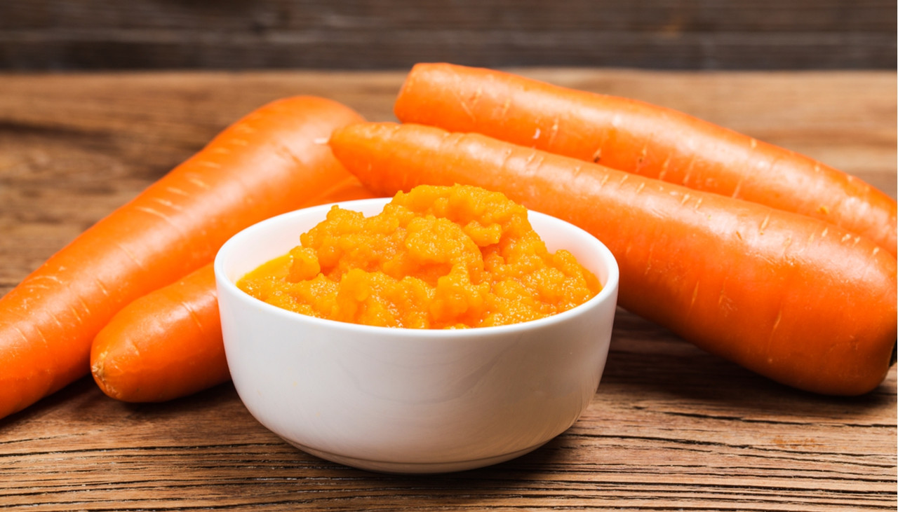 Aceite de zanahoria para producir colágeno y eliminar las arrugas