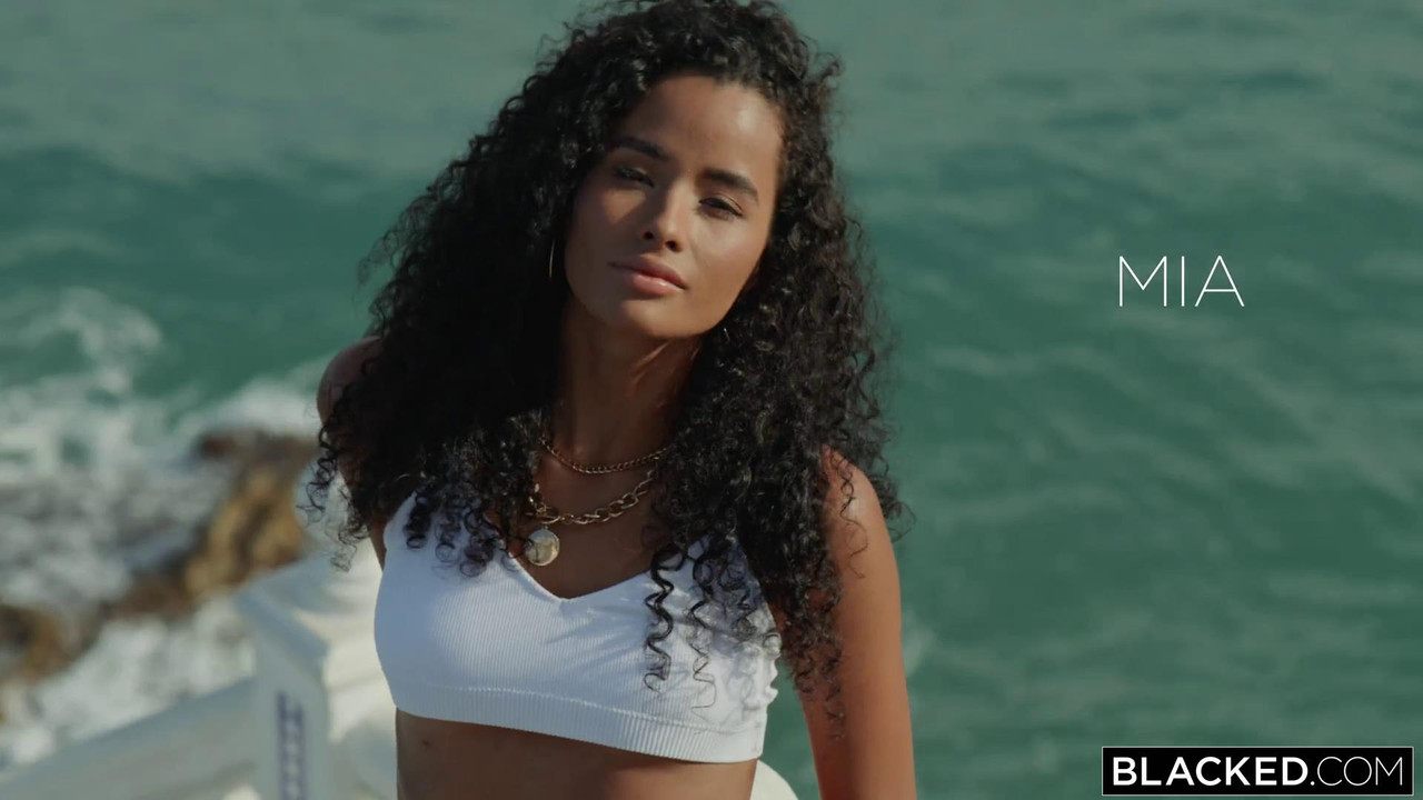 vlcsnap-2023-06-04-05h09m49s679