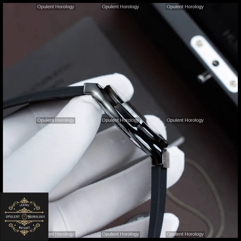 Hublot Classic Fusion Black Ceramic Carbon Dial Automatic 42mm