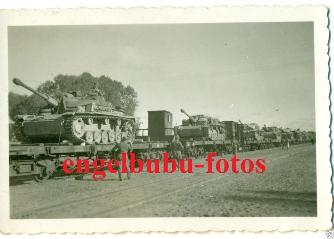 STURMGESCHÜTZ - STUG-KOMPANIE auf Bahn-Wagon - L