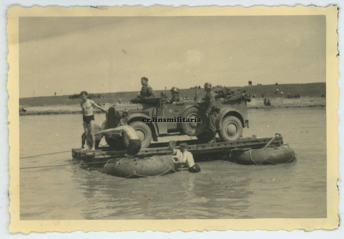 Orig. Foto 13.PD Einheits-Pkw m. Wappen SNAGOV See Fähre Bukarest Rumänien 1941