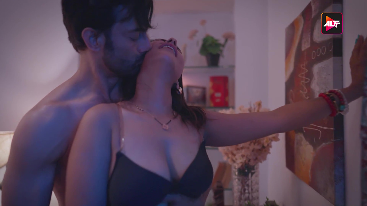 vlcsnap-2025-05-13-01h21m28s735