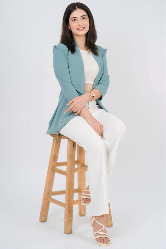 Beautiful and Nasty whore Samridhi Bhardwaj has a fucking pussy between her legs (2)