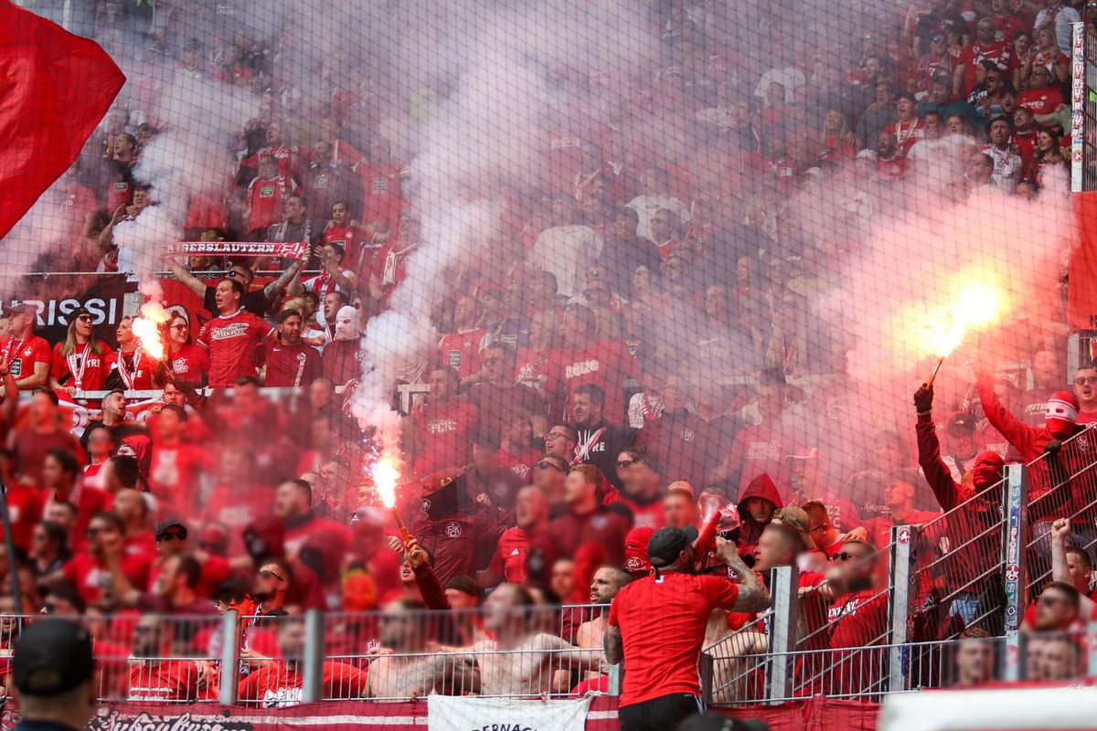 karlsruher-sc-1-fc-kaiserslautern-2-bundesliga-2022-2023-16