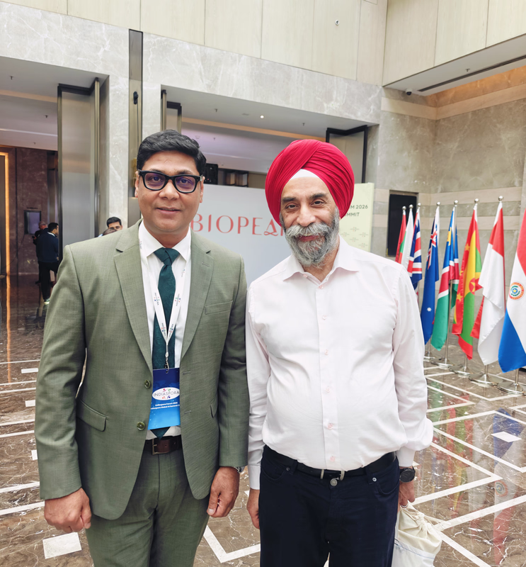 Mr Mohanbir Swahney, Kellog S.O.M.