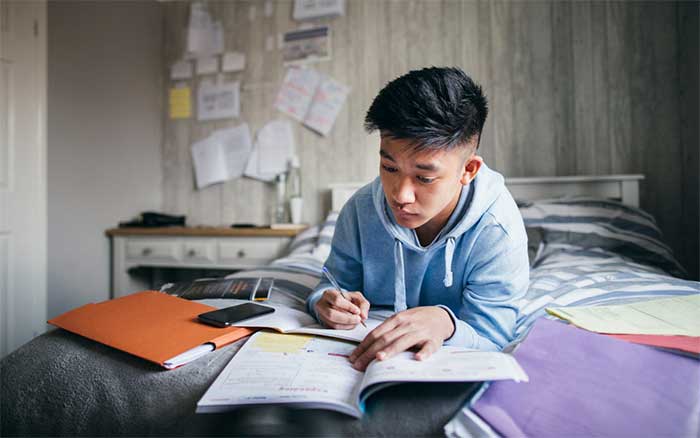 آموزش مهارت به نوجوانان