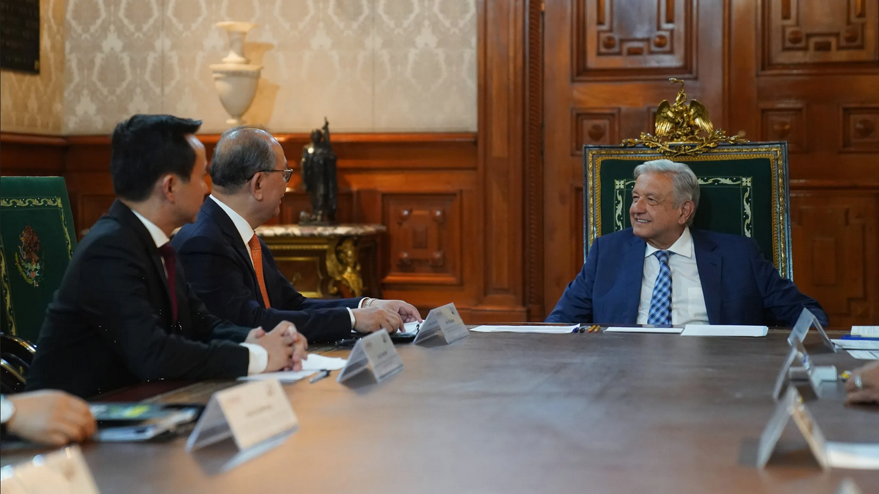 Acuerda AMLO controlar el tráfico de precursores químicos con China