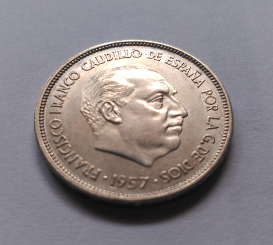 25 pesetas 1957 (*61). Estado Español IMG-20181129-163948