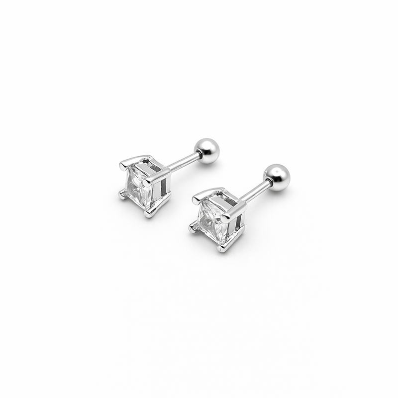 Серебряные серьги пусеты с фианитами SVP