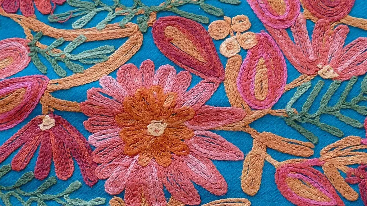 Promoting Phool Patti Weaving Online