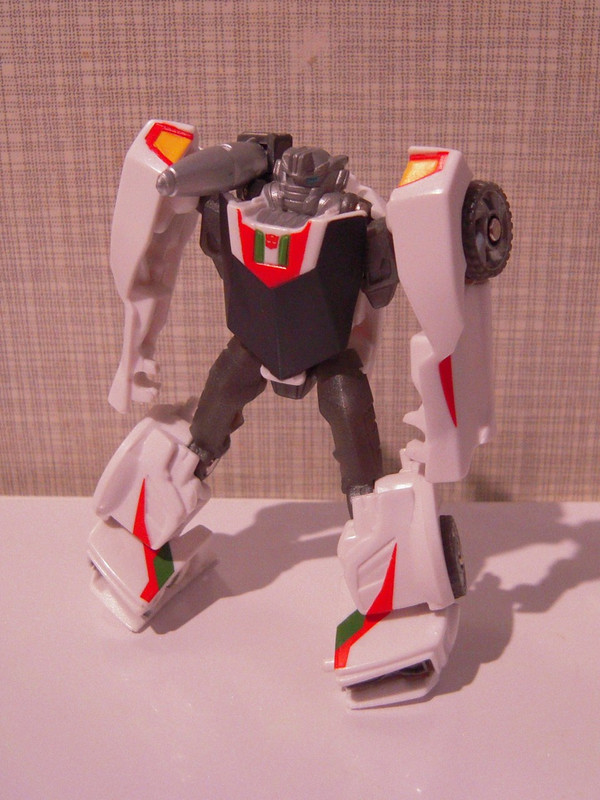 wheeljack с ракетой (2)