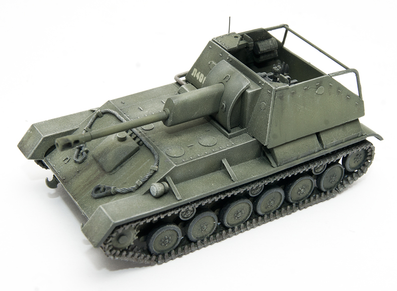 Building the New Tamiya 1/35 Russian SU76M assault gun, plastic models 