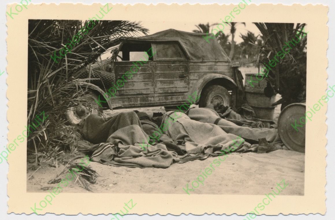 DAK Afrika Pz.AR.Regt.33 VW Kübel Typ 82 Sandrei