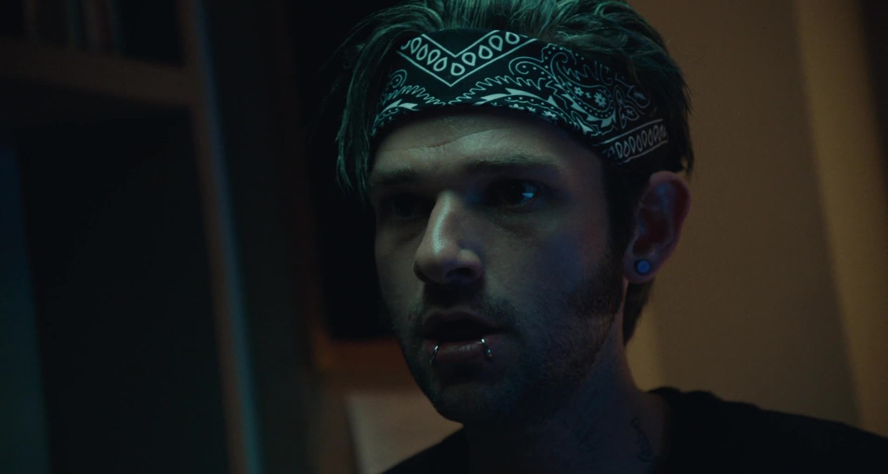 Ten-Minutes-To-Midnight-2020-1080p-Blu-R