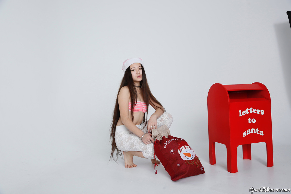 MarvelCharm_Isabella-Late-Gift-008