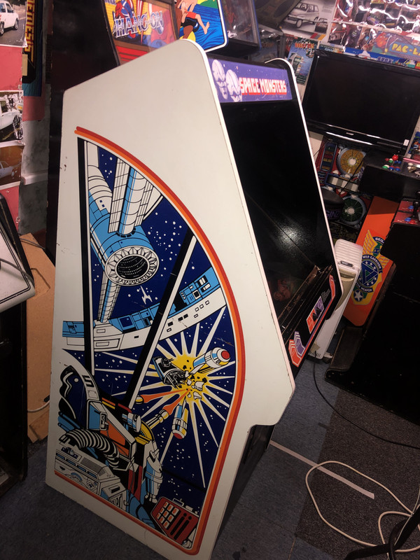 1CF3F81B-4F3B-4C17-BBED-25DD1CB6E188