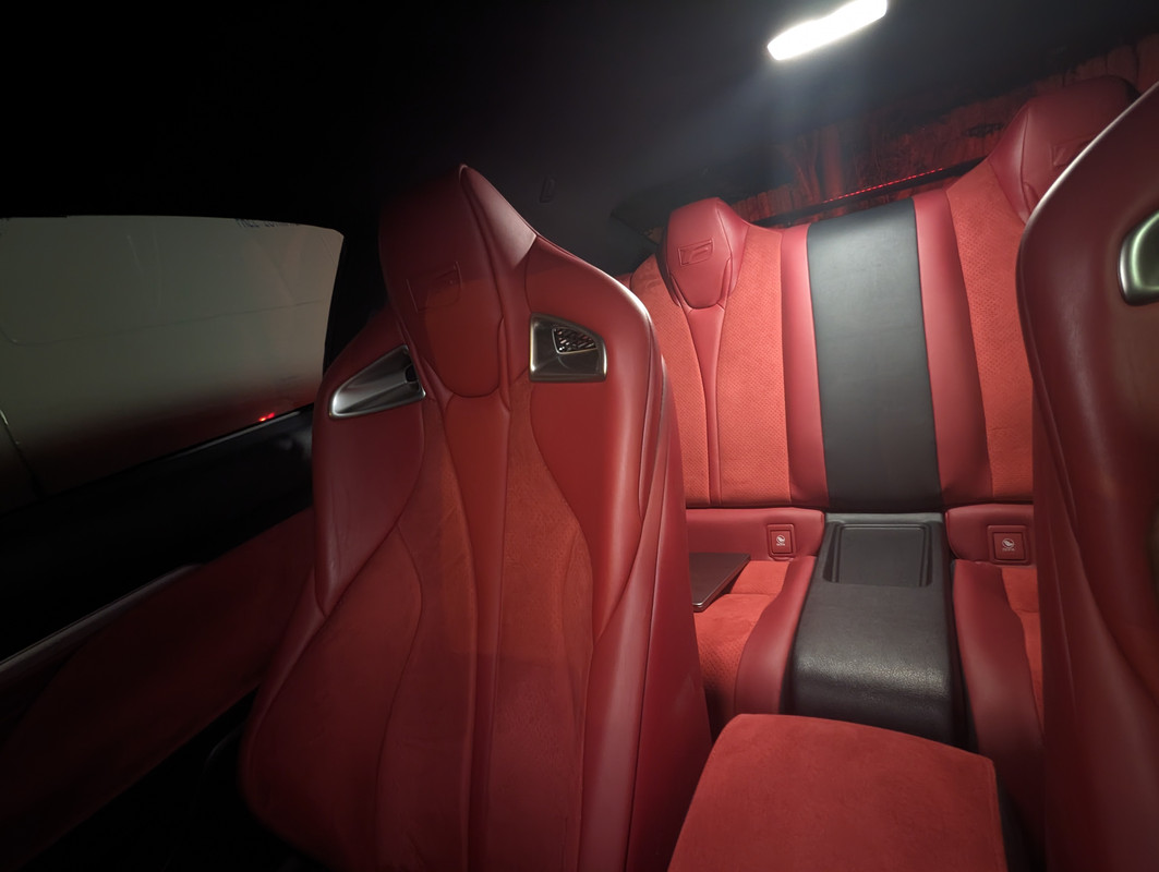 PXL_20221025_232242006~2