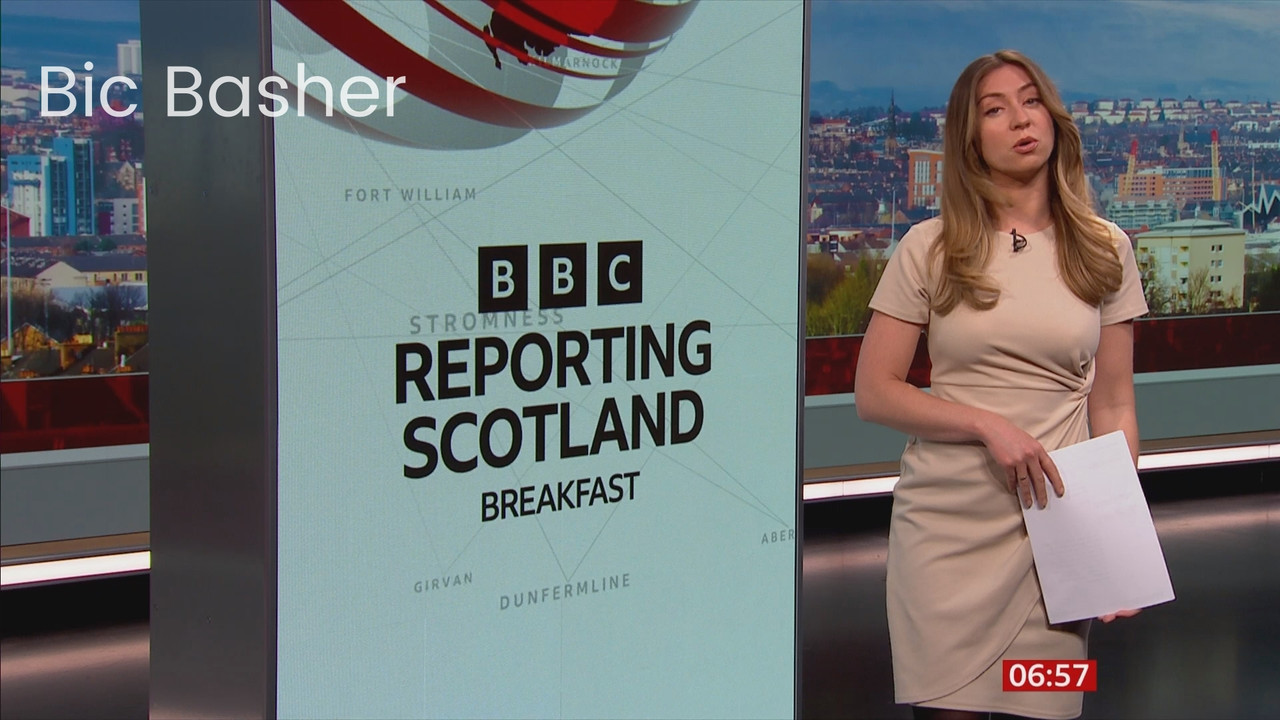 06.12 - 06.50.00 - Breakfast. The BBC's Breakfast programme features ....ts_snapshot_07.43.627