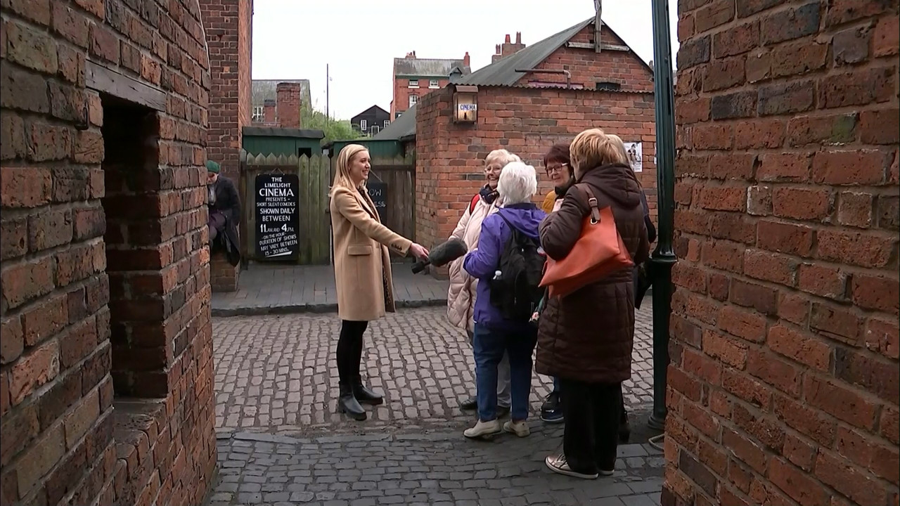 ITV Evening News_20220428_18301930.ts_snapshot_00.52.59.948