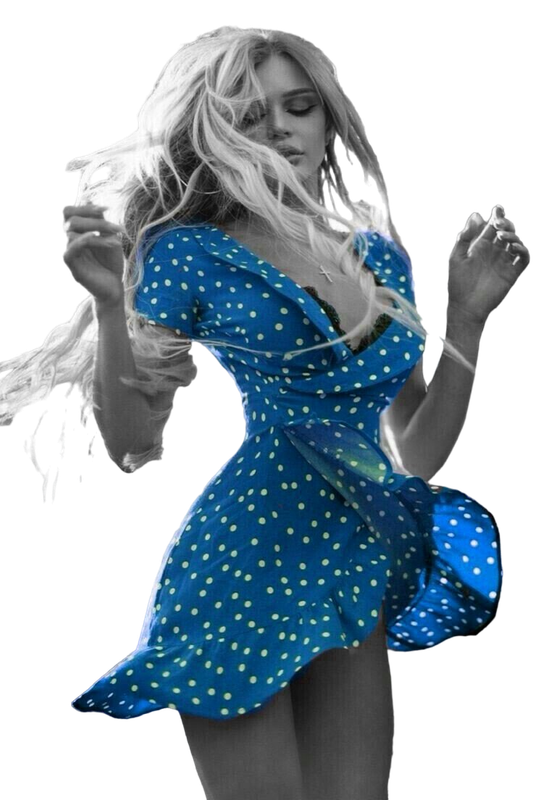 1639569823-11-uhd-name-p-krasivie-devushki-v-sarafanakh-devushka-kr-13-Photo-Room-png-Photo-Room