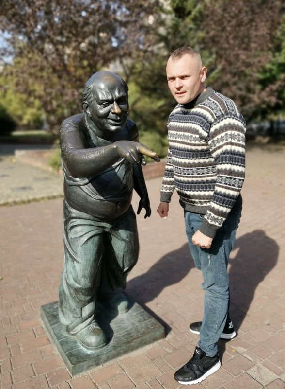 81780863-E943-422B-BF34-037427FB8DBE