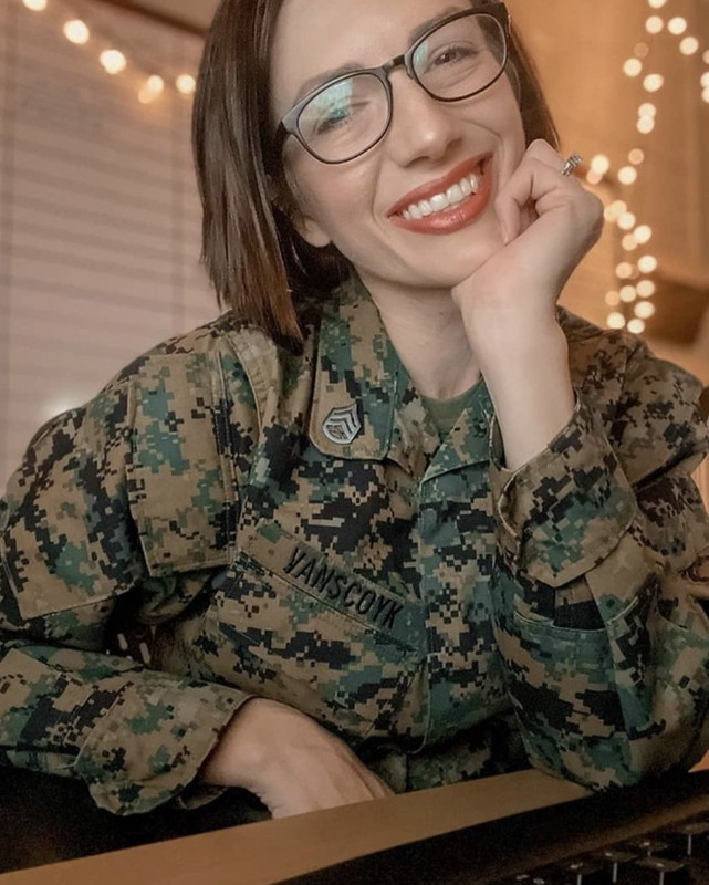 6553ADA3-69D5-4F74-8A1D-1FE880D94A9C