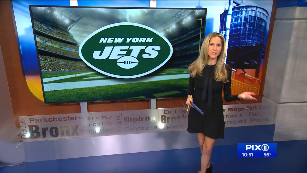 10.09 - 03.00.00 - PIX11 News at 10 with Tamsen Fadal and Kori Chambe....ts_snapshot_11.51.037 - Cop