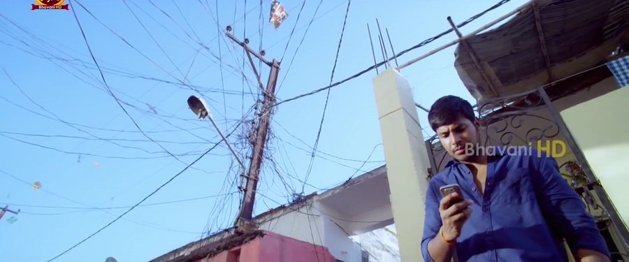 Run 2016 WebRip [Tamil] 480p, 720p Screenshot