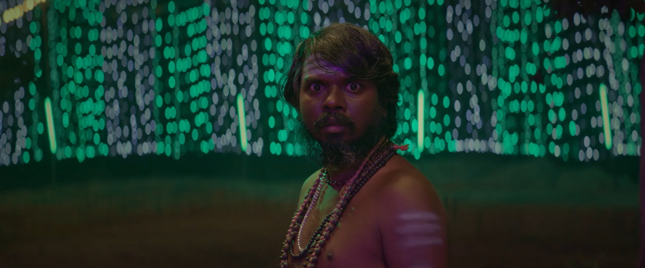 Bomb 2025 WebRip [Hindi + Tamil] 480p 720p ESub Screenshot