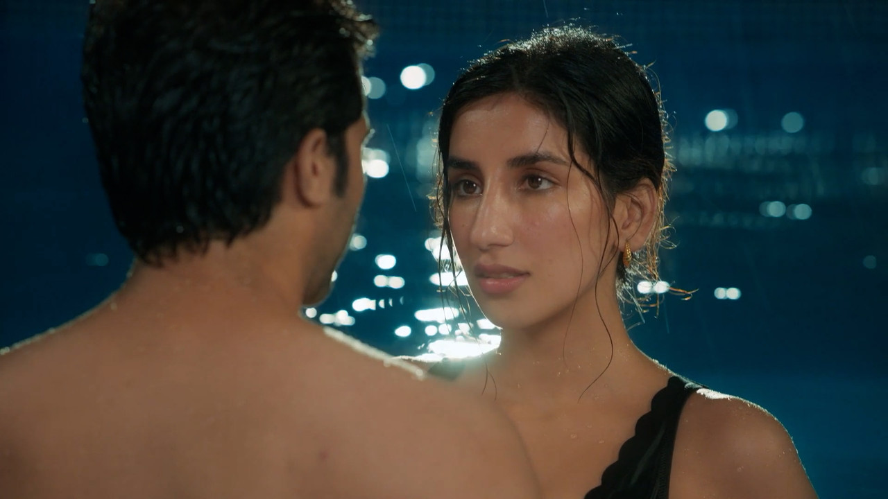 Illegal.S02_others.00_01_28_11.Still010