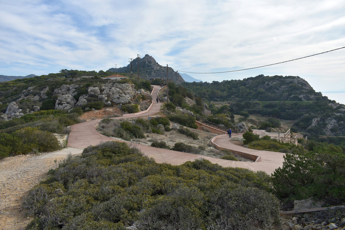Ηραίον Περαχώρας (1)