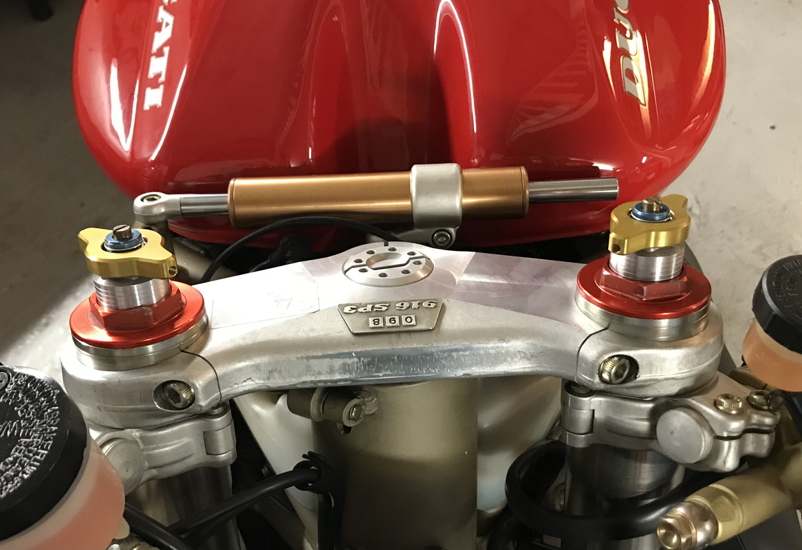 13DD1D7A-1D6C-41C6-B8A0-42CAEF73040C