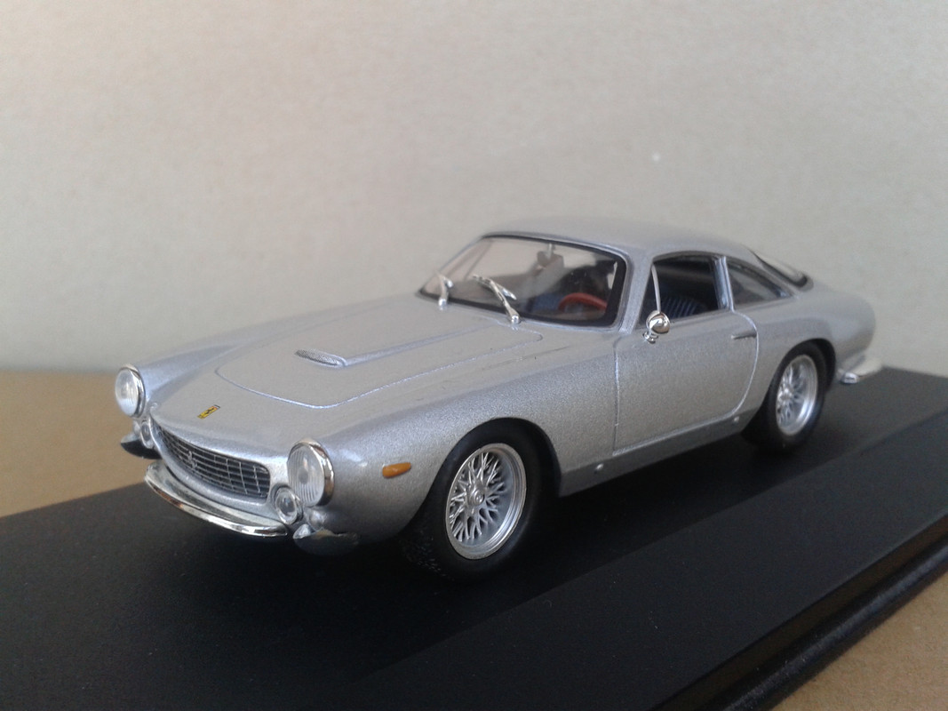 1962 Ferrari 250 GT Lusso Berlinetta Scaglietti (Ixo - nº 37 Ferrari RBA) (2)