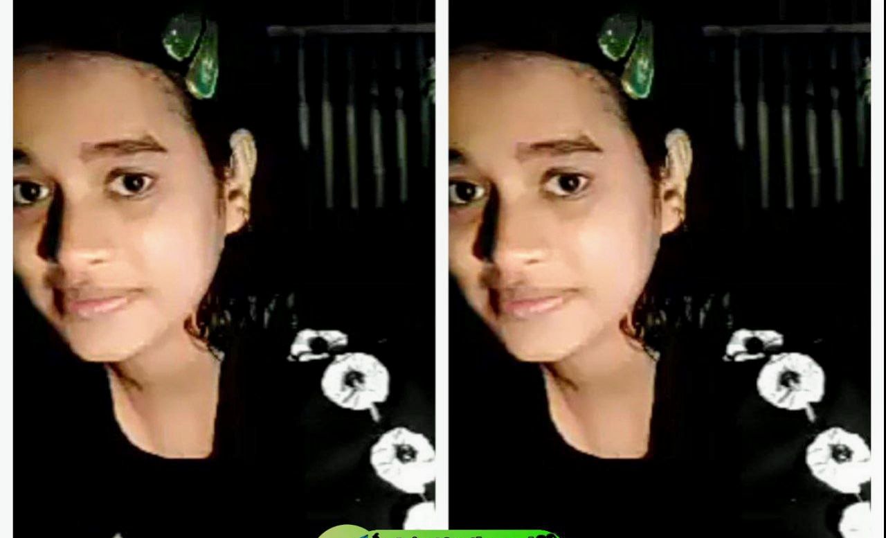 Desi girlfriend showing her ass and putting her finger in pussy Latest viral